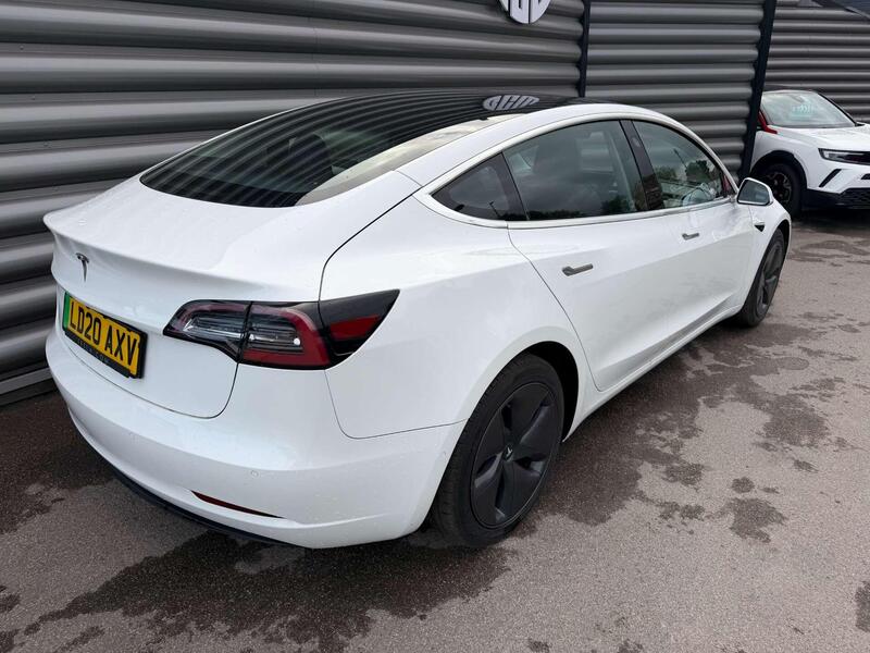 Tesla Model 3 view 6