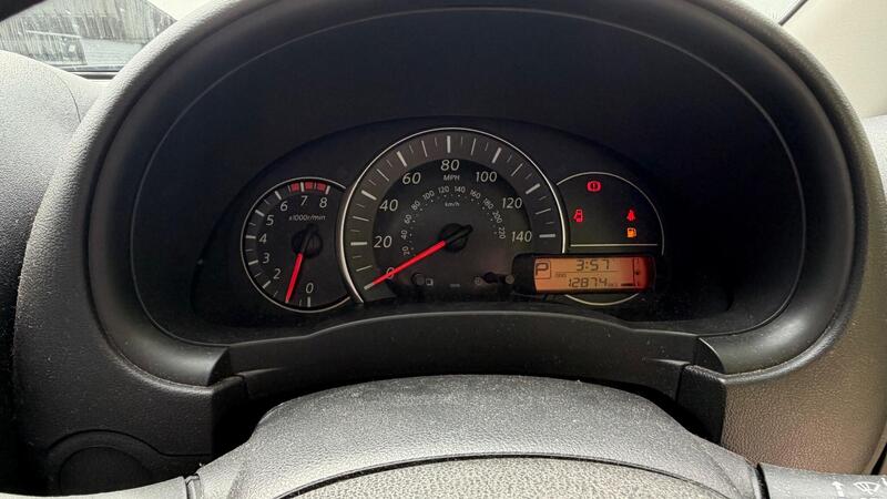 2013 Nissan Micra — photo 19