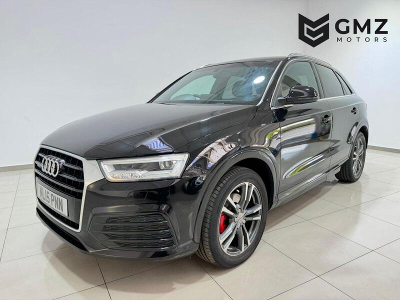 Audi Q3 view 3