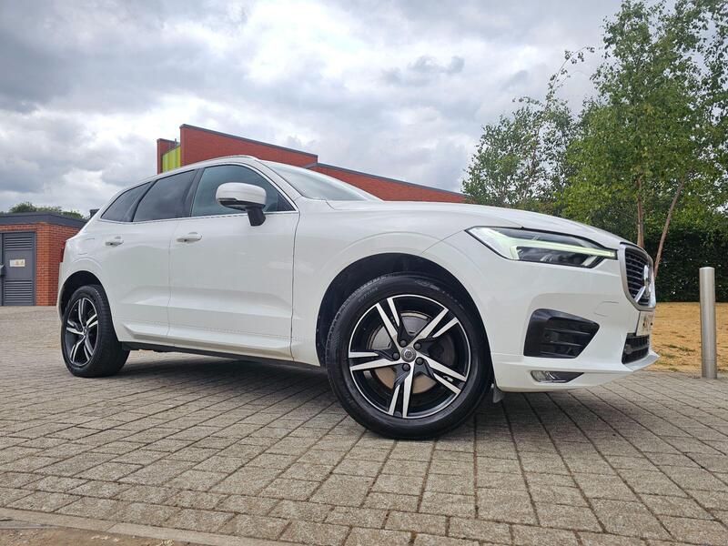 Volvo XC60 view 7