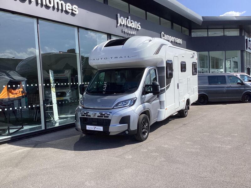Auto-Trail Expedition C72