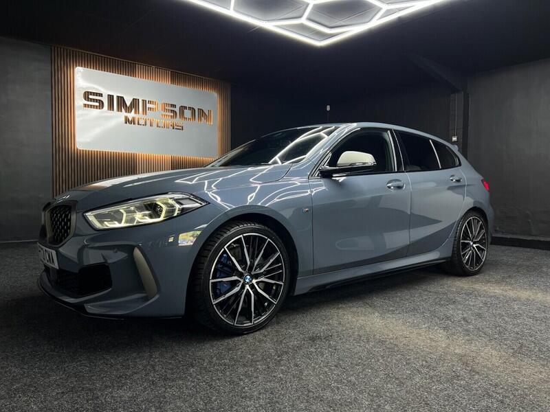 BMW 1 Series view 3
