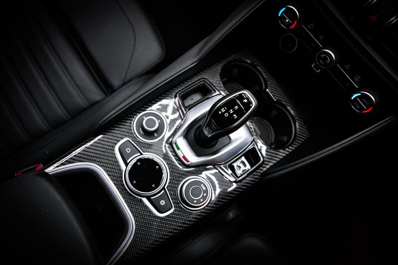 Alfa Romeo Giulia view 5