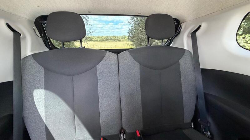 2017 Citroen C1 — photo 10