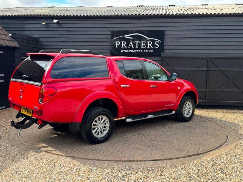 Mitsubishi L200 view 6