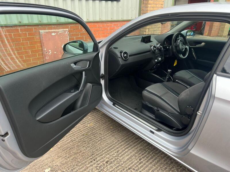 Audi A1 view 13