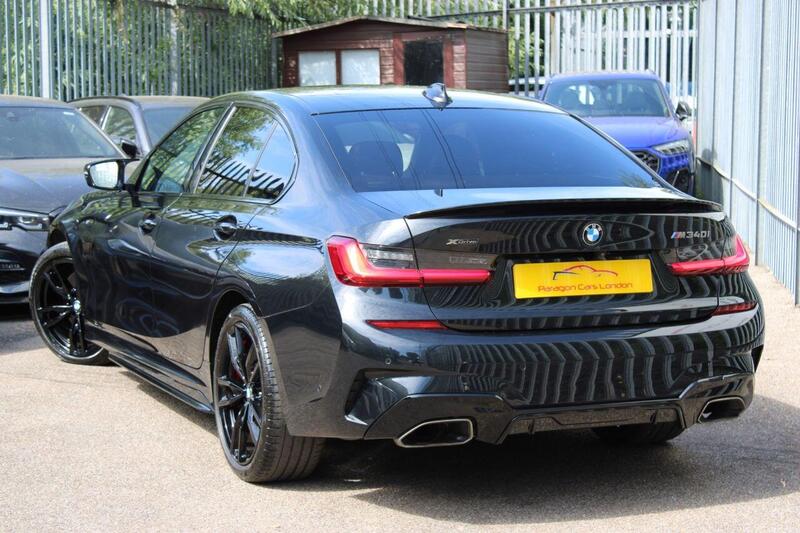 BMW 3 Series view 3