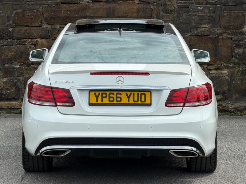 Mercedes-Benz E-Class view 6