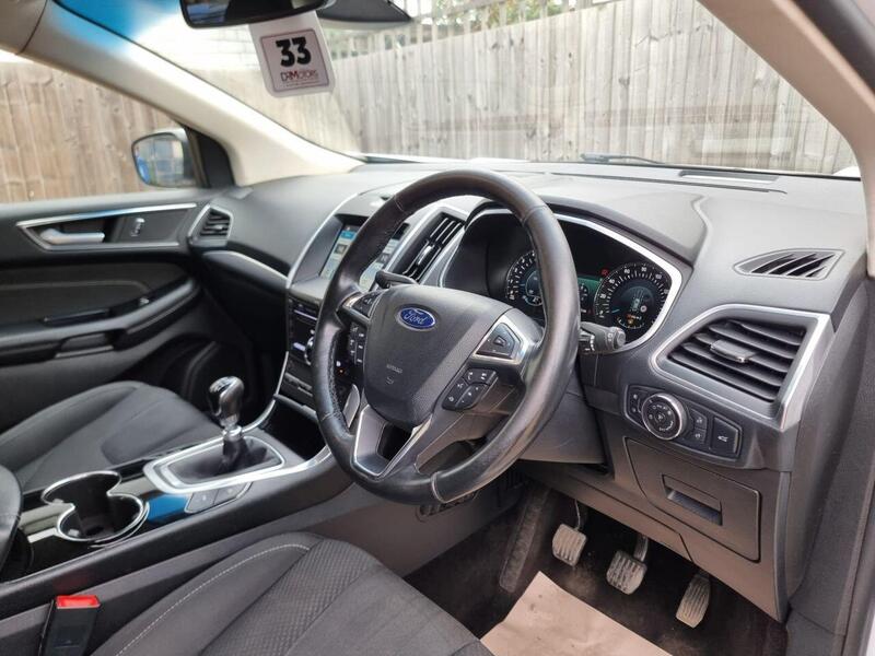 Ford Edge view 2