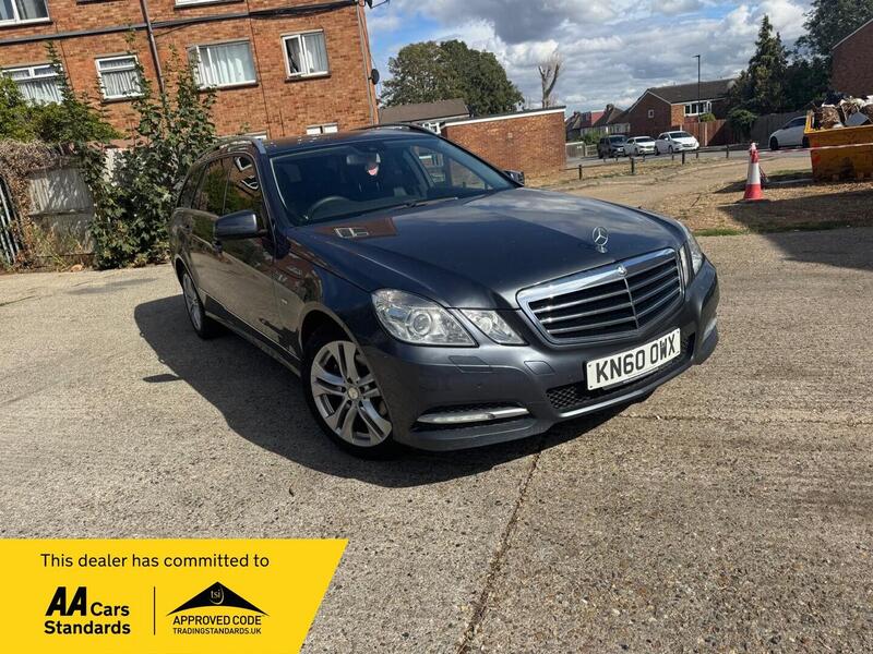 Mercedes-Benz E Class — photo 1