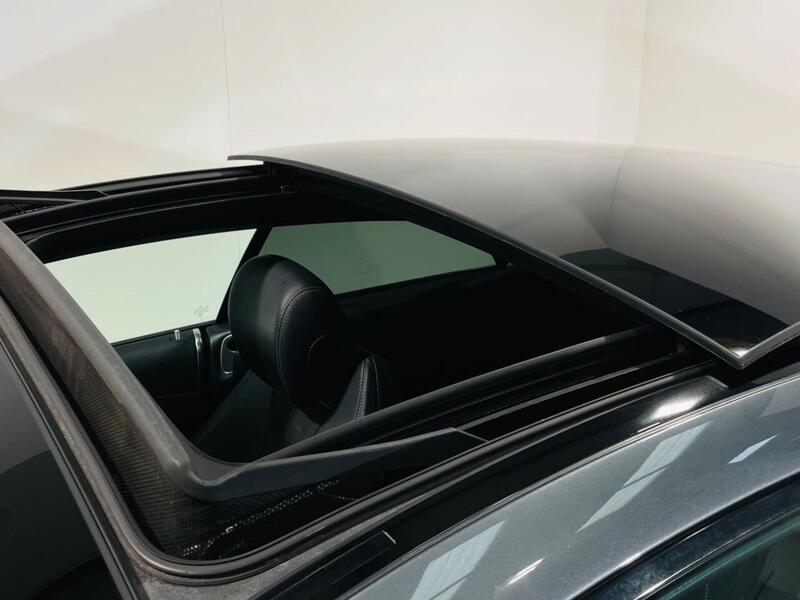 Mercedes-Benz E Class view 4
