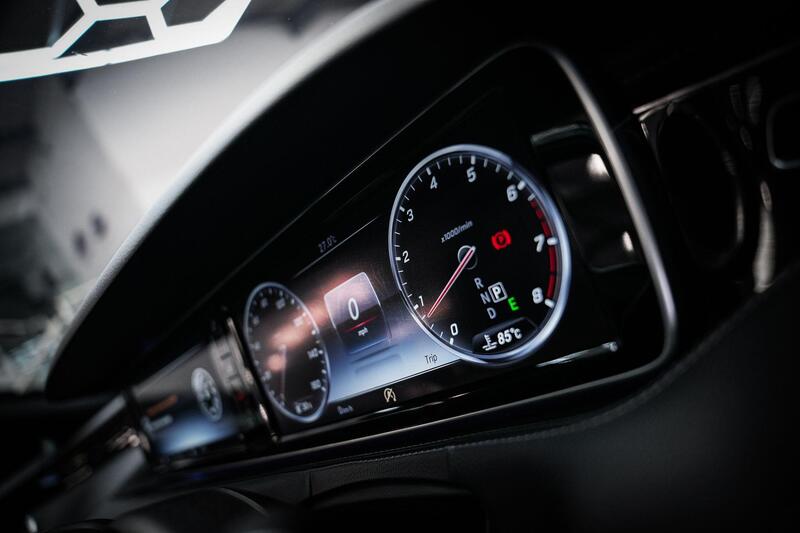 Mercedes-Benz S-Class view 2