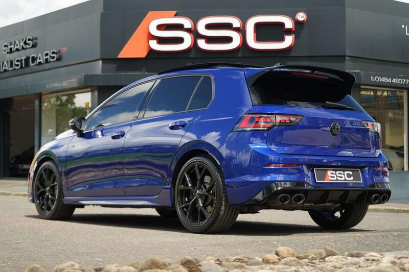 Volkswagen Golf view 2