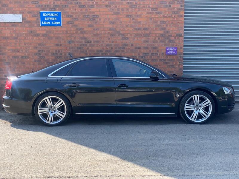 Audi A8 view 7