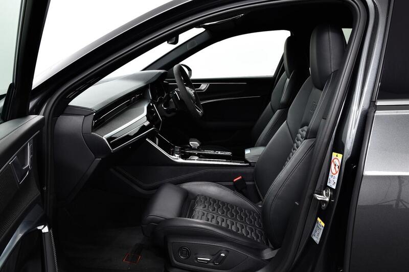 Audi RS6 view 2