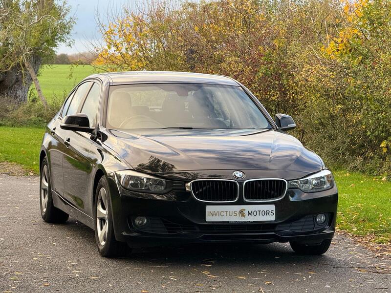 BMW 3 Series view 10