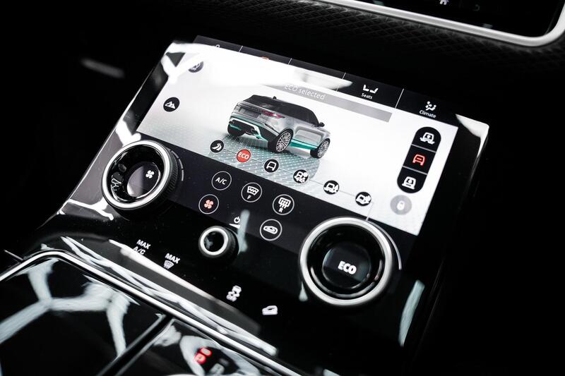 Land Rover Range Rover Velar view 5