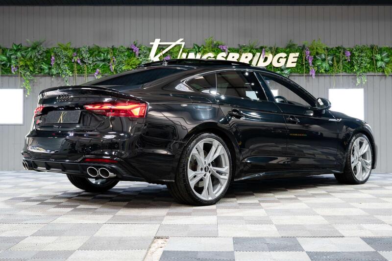 Audi S5 main image