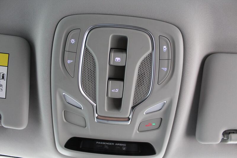 2022 MG MG ZS in White — image 29 of 70