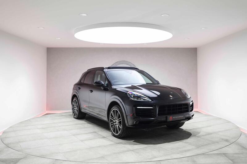Porsche Cayenne view 7