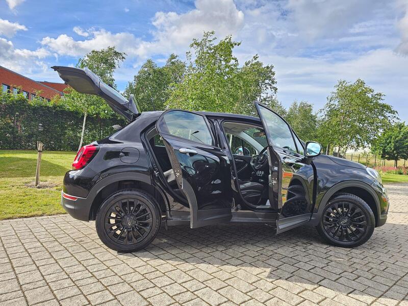 Fiat 500x view 3