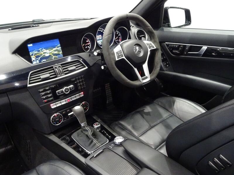 Mercedes-Benz C-Class view 97