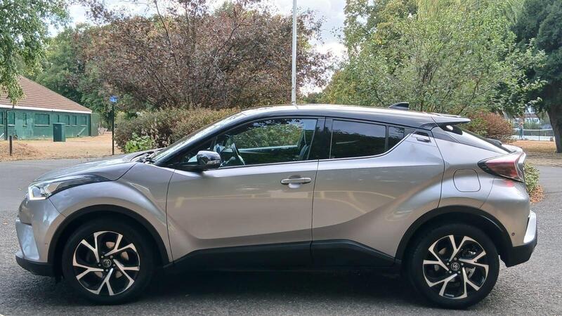 Toyota C-HR view 7