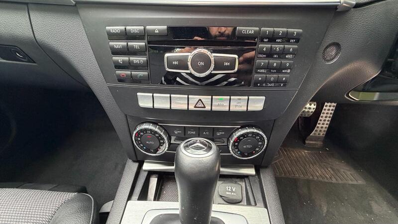 2012 Mercedes-Benz C Class — photo 13