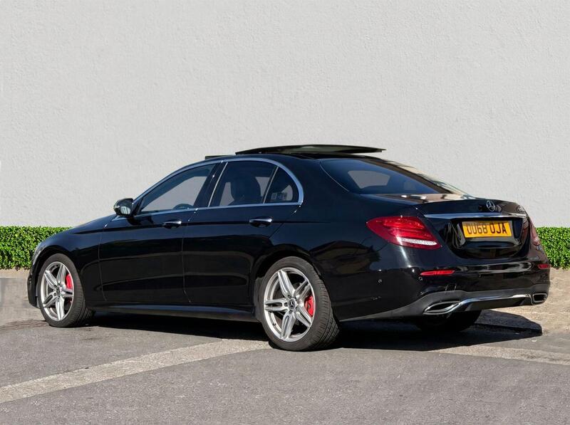 Mercedes-Benz E-Class view 5