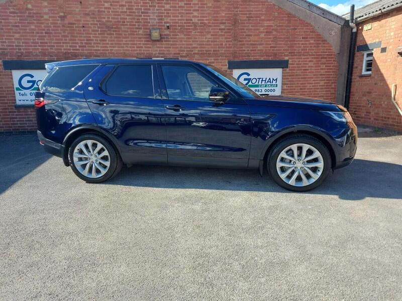 Land Rover Discovery view 2