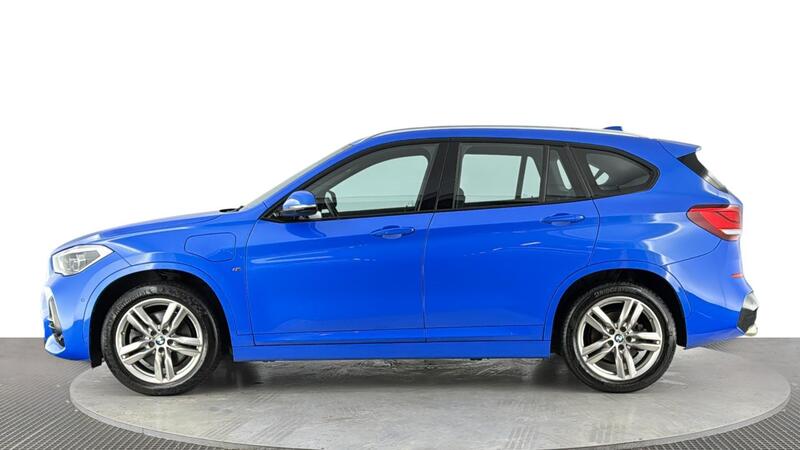 BMW X1 view 7