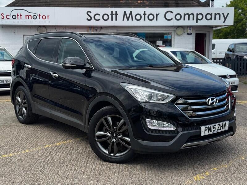 2015 Hyundai Santa Fe in Black for sale