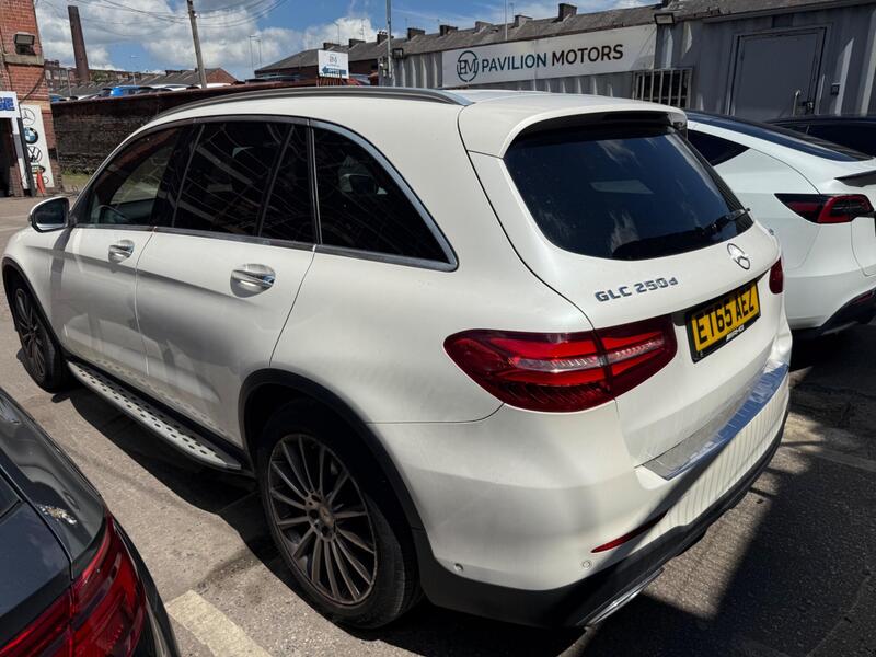 Mercedes-Benz Mercedes-Benz GLC view 2