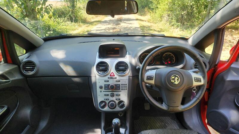 2013 Vauxhall Corsa — photo 19