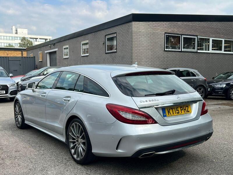 Mercedes-Benz Mercedes-Benz CLS view 4