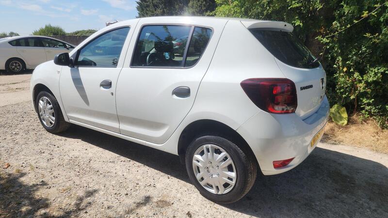 2019 Dacia Sandero — photo 12
