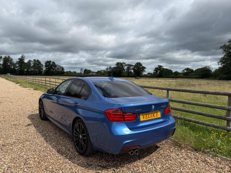 BMW 3 Series view 3
