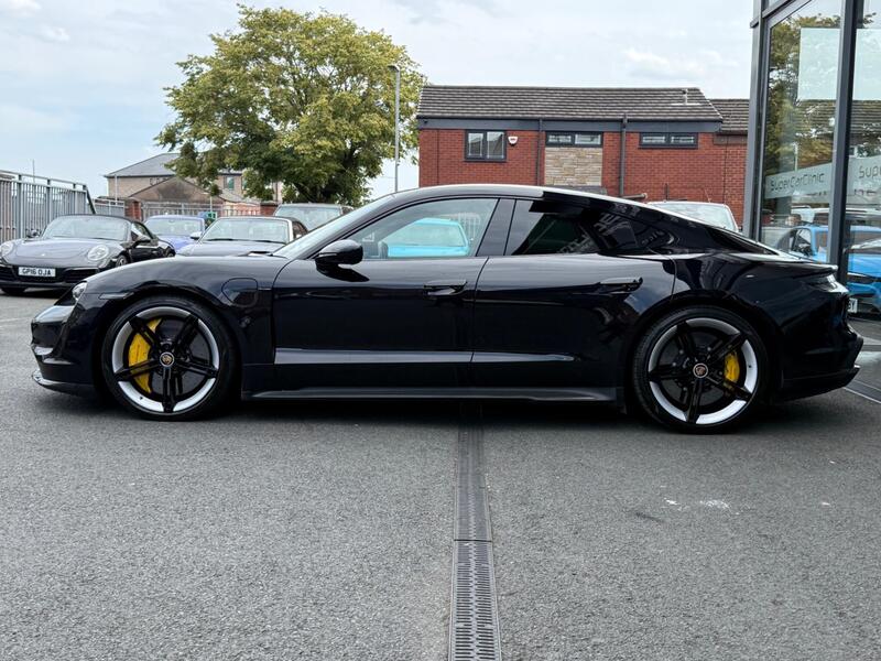 Porsche Taycan view 5