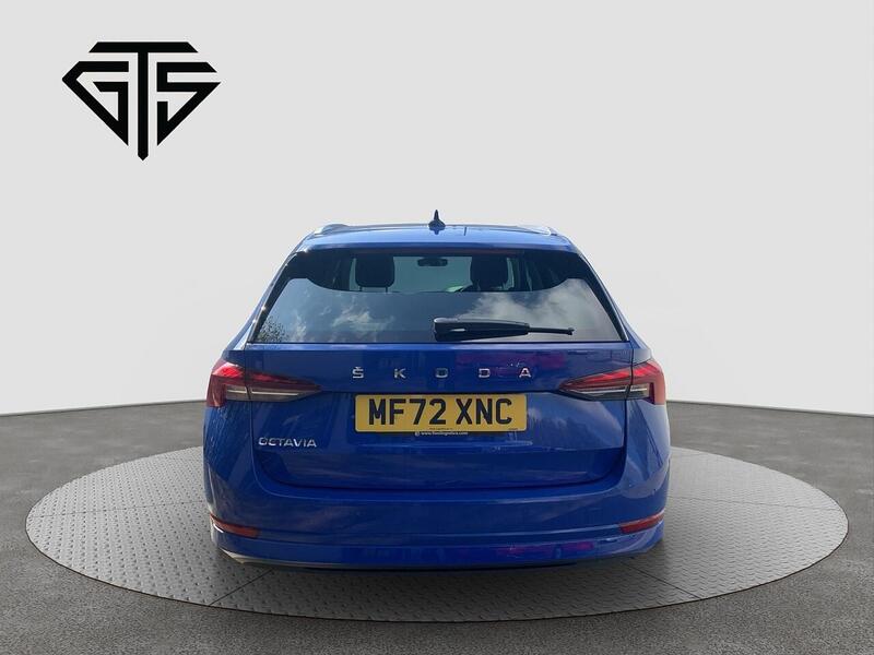 Skoda Octavia view 4