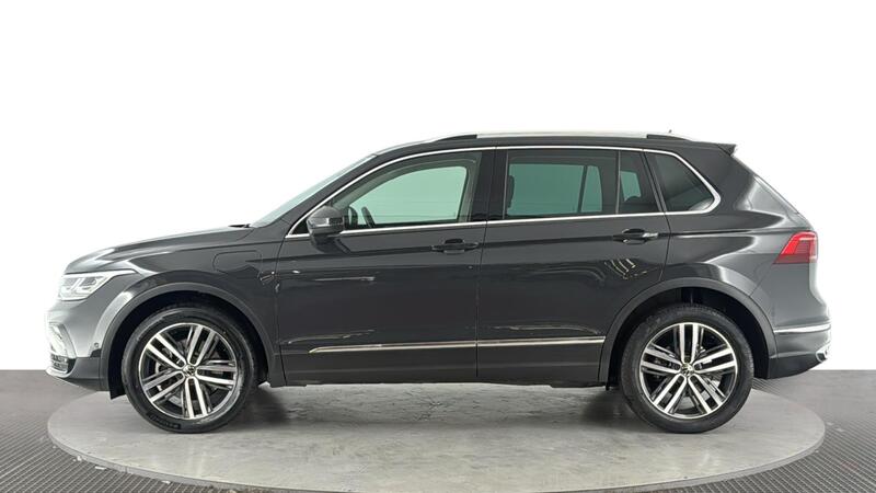 Volkswagen Tiguan view 7