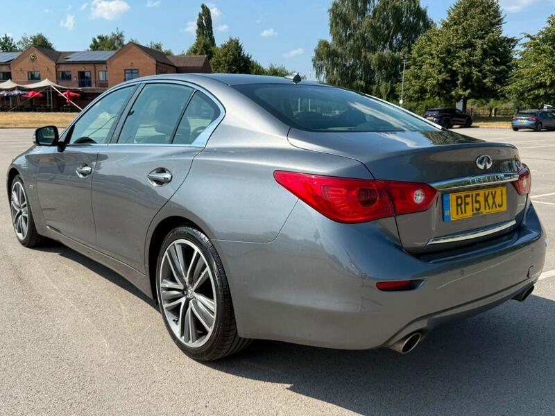 Infiniti Q50 view 6