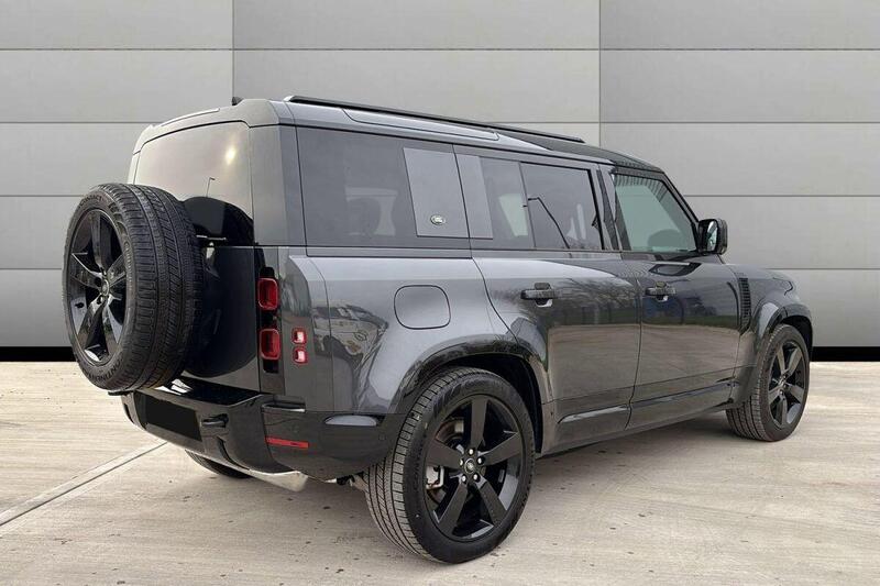 Land Rover Defender view 6