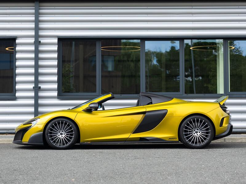 Mclaren 675LT view 6