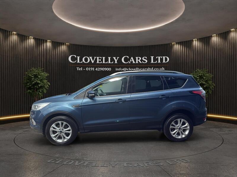 Ford Kuga view 5