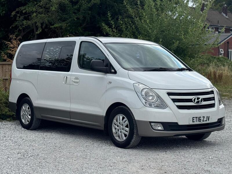 Hyundai I800 view 3