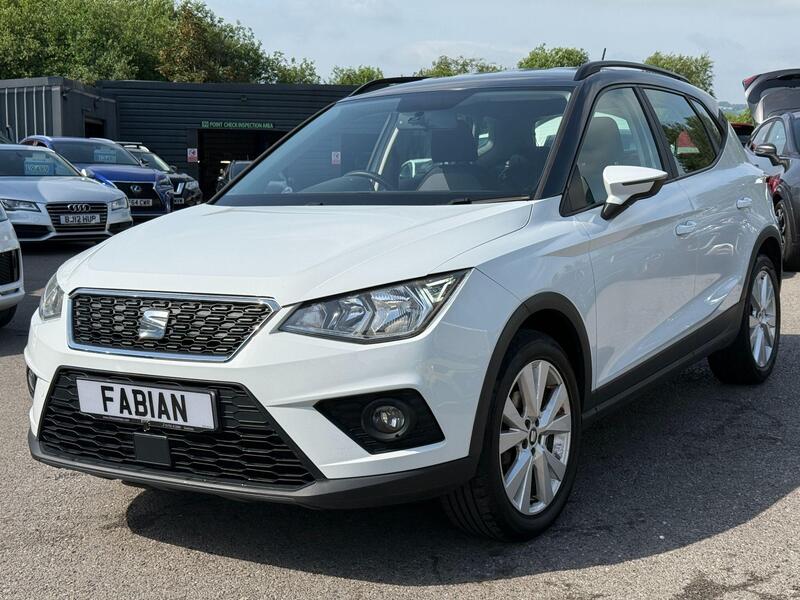 Seat Arona view 3