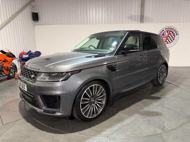 Land Rover Range Rover Sport view 2