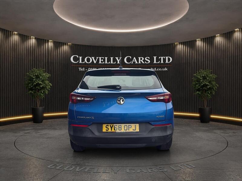 Vauxhall Grandland X view 7