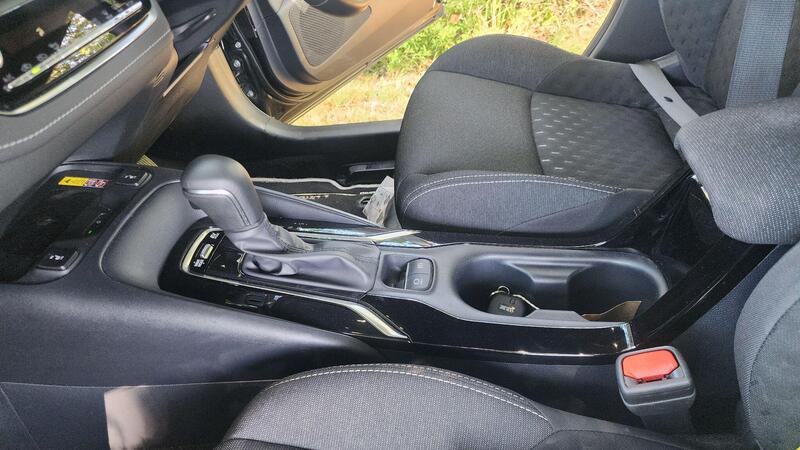 2025 Toyota Corolla — photo 35