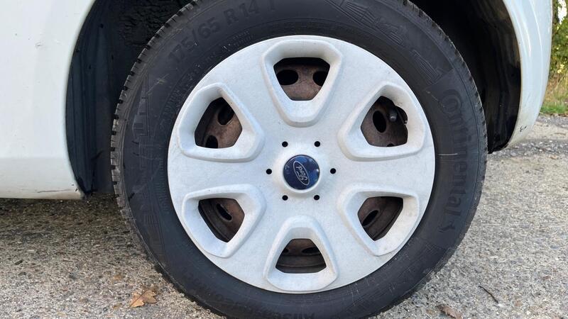 2013 Ford Ka — photo 45
